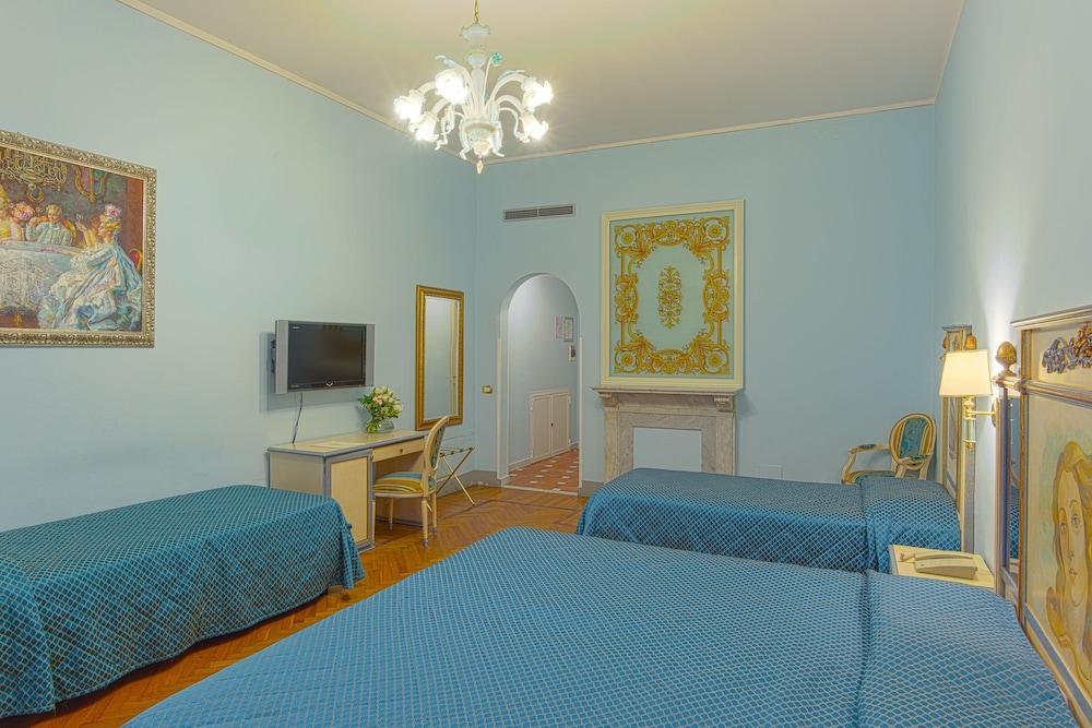 Hotel Donatello Florenz Exterior foto