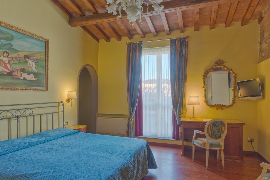 Hotel Donatello Florenz Exterior foto