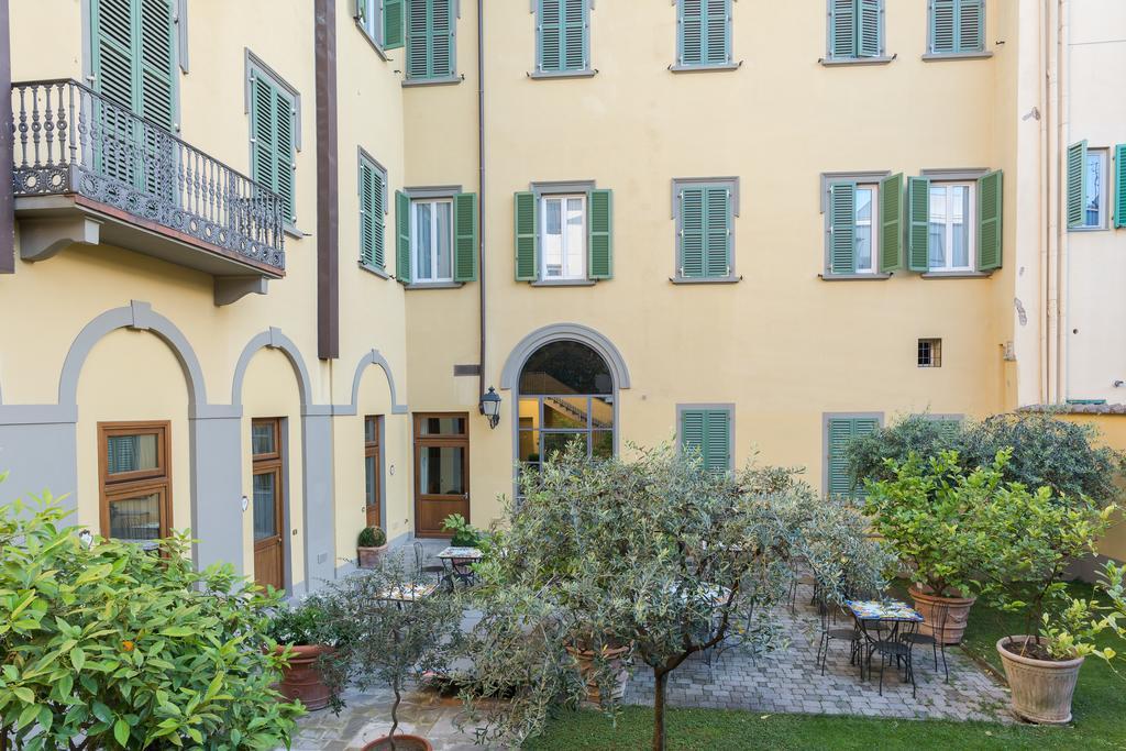 Hotel Donatello Florenz Exterior foto