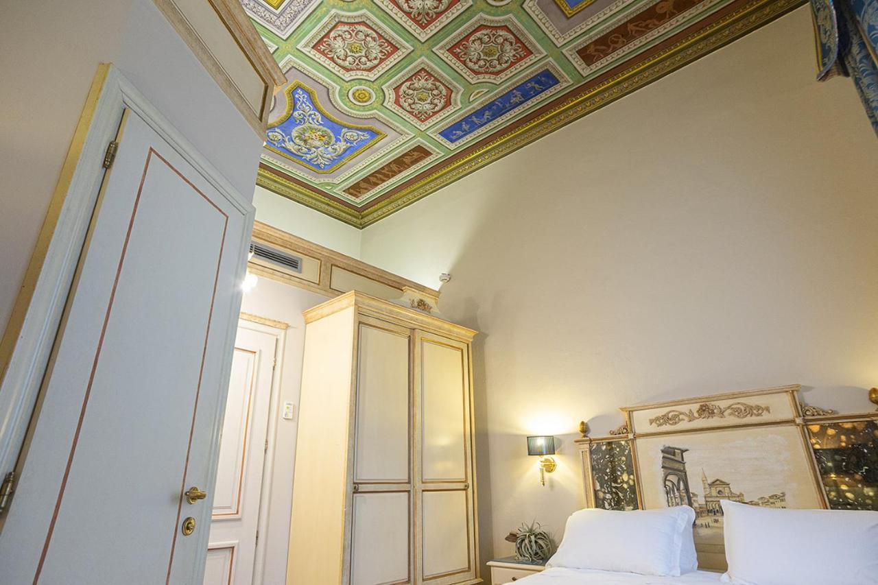 Hotel Donatello Florenz Exterior foto